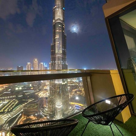 First Class 3Br With Full Burj Khalifa And Fountain View Dubai Exteriör bild