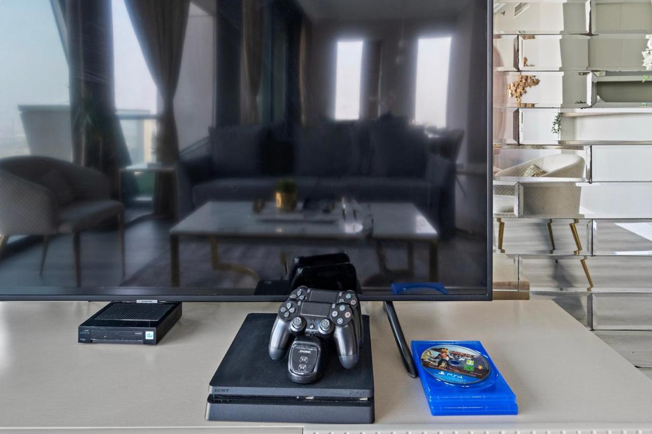 First Class 3Br With Full Burj Khalifa And Fountain View Dubai Exteriör bild
