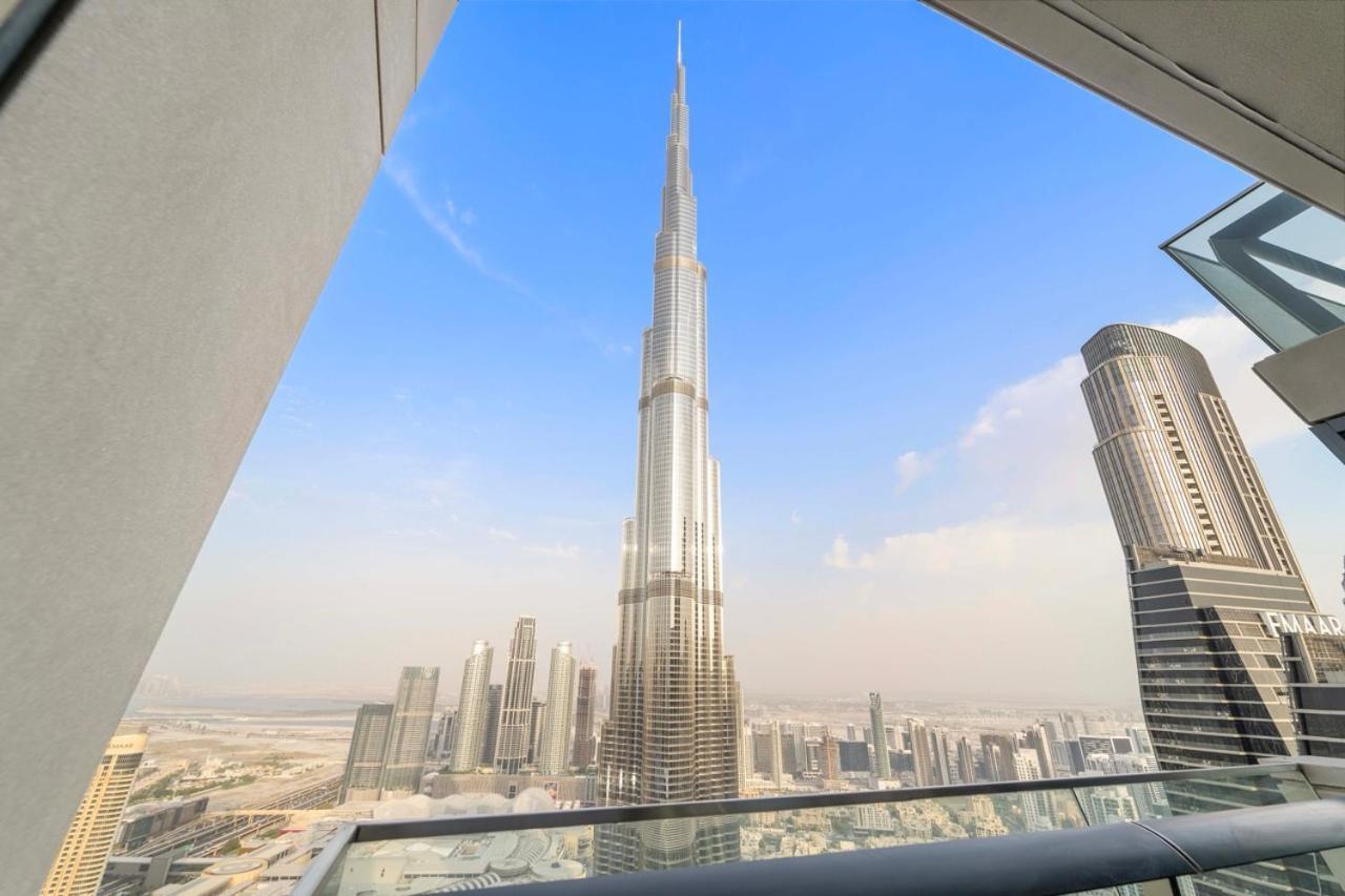 First Class 3Br With Full Burj Khalifa And Fountain View Dubai Exteriör bild