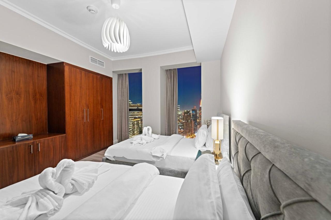 First Class 3Br With Full Burj Khalifa And Fountain View Dubai Exteriör bild