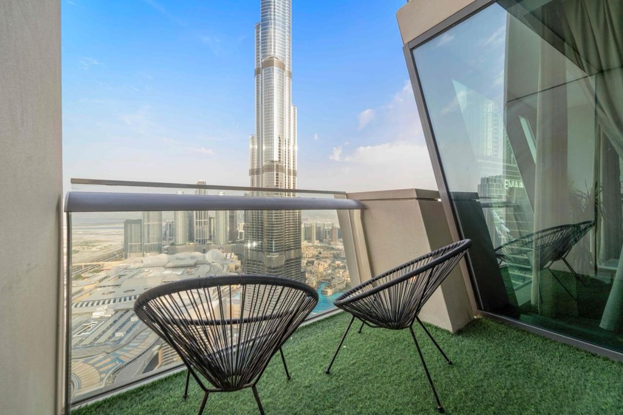 First Class 3Br With Full Burj Khalifa And Fountain View Dubai Exteriör bild