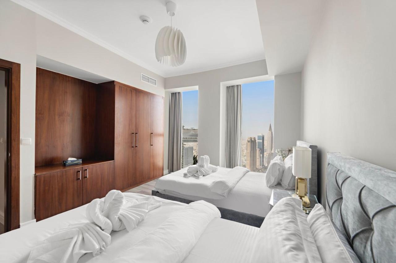 First Class 3Br With Full Burj Khalifa And Fountain View Dubai Exteriör bild